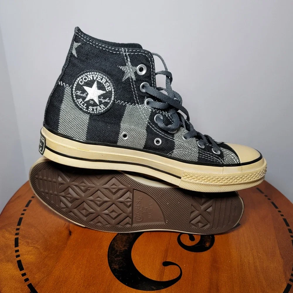 Converse red striped insole